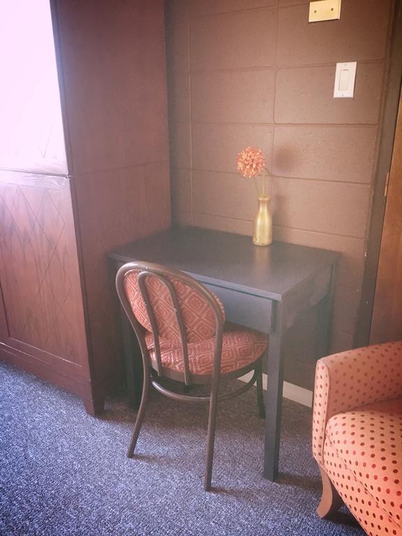 Vegreville Garden Inn Kültér fotó