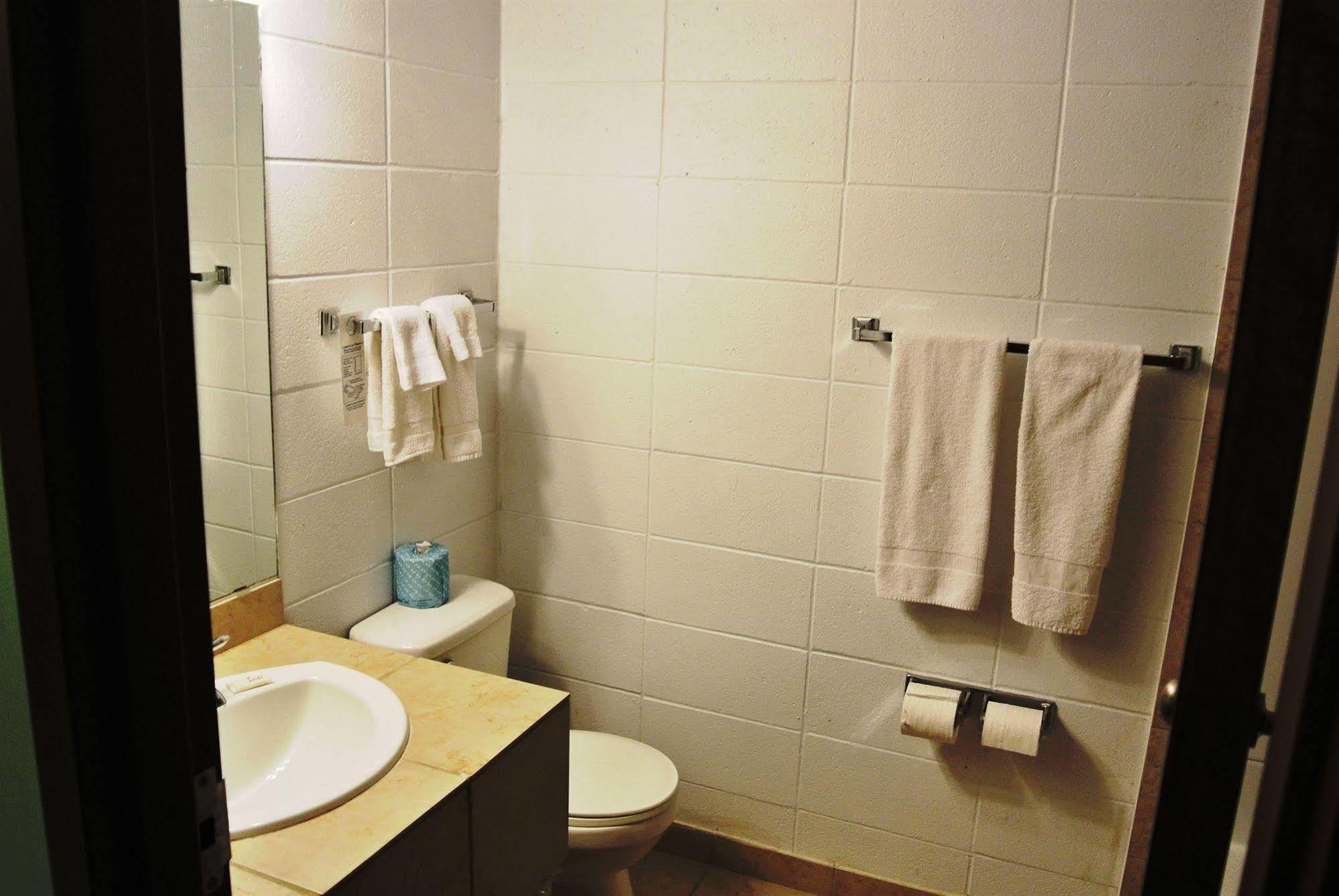 Vegreville Garden Inn Kültér fotó